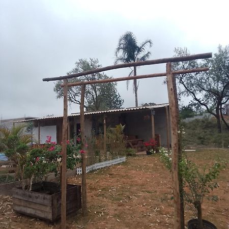 Hotel Chale Chacara Dos Eucaliptos Itapecerica da Serra Exterior foto